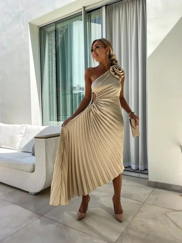 Aria | Polished Pleated One-Shoulder Race Dress