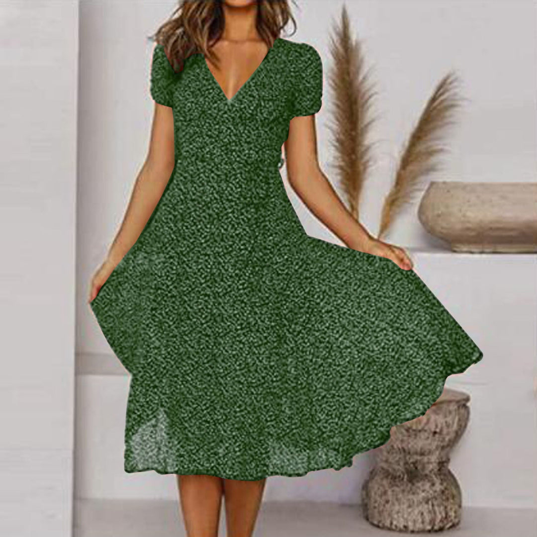 Billie | Sophisticated V-Neck A-Line Midi Dress