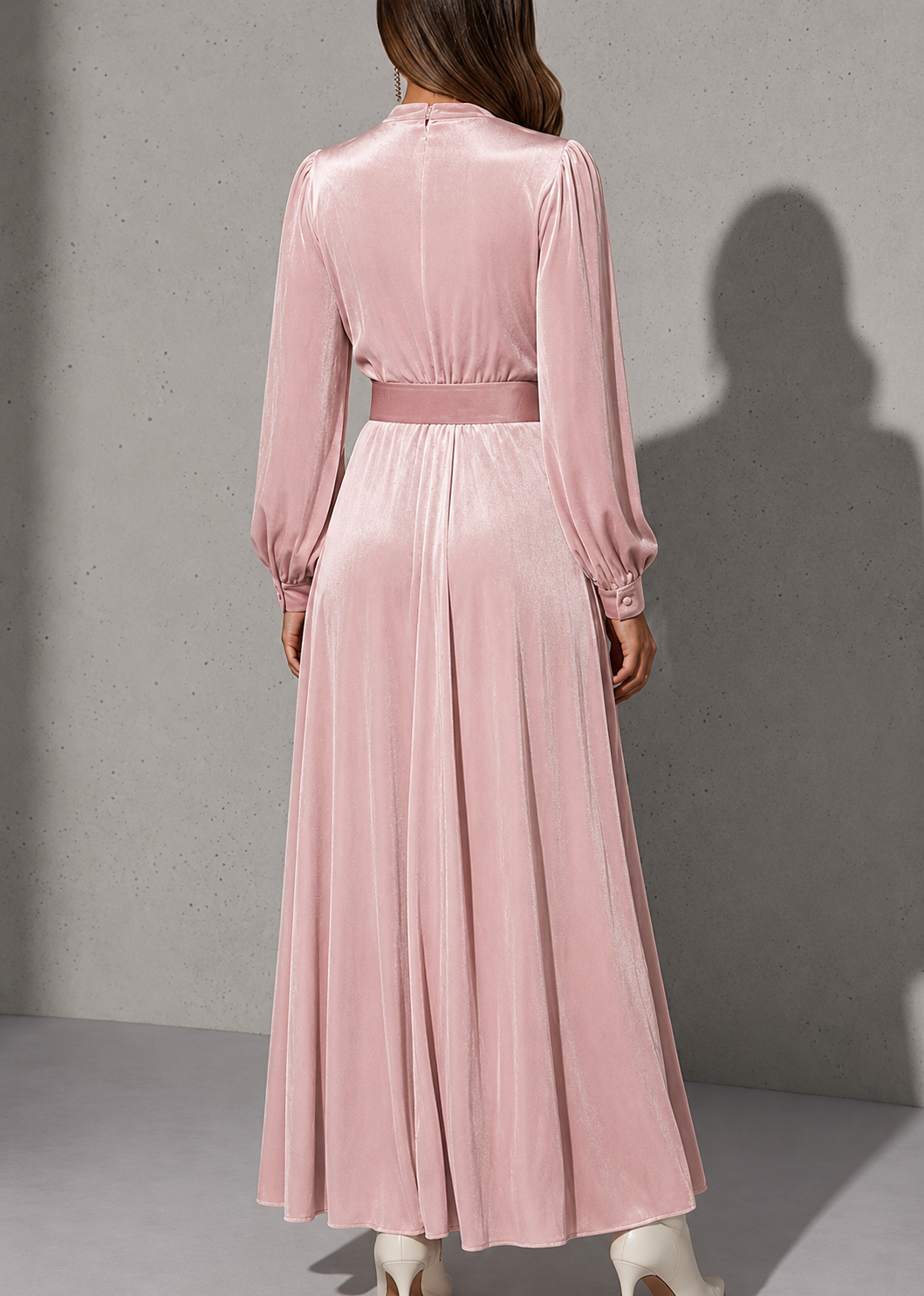 Bonnie | Cosy Keyhole Belted Long Sleeve Race Dress