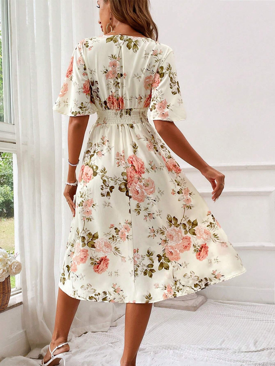 Chloe | Graceful Floral Midi Dress with Flutter Sleeves
