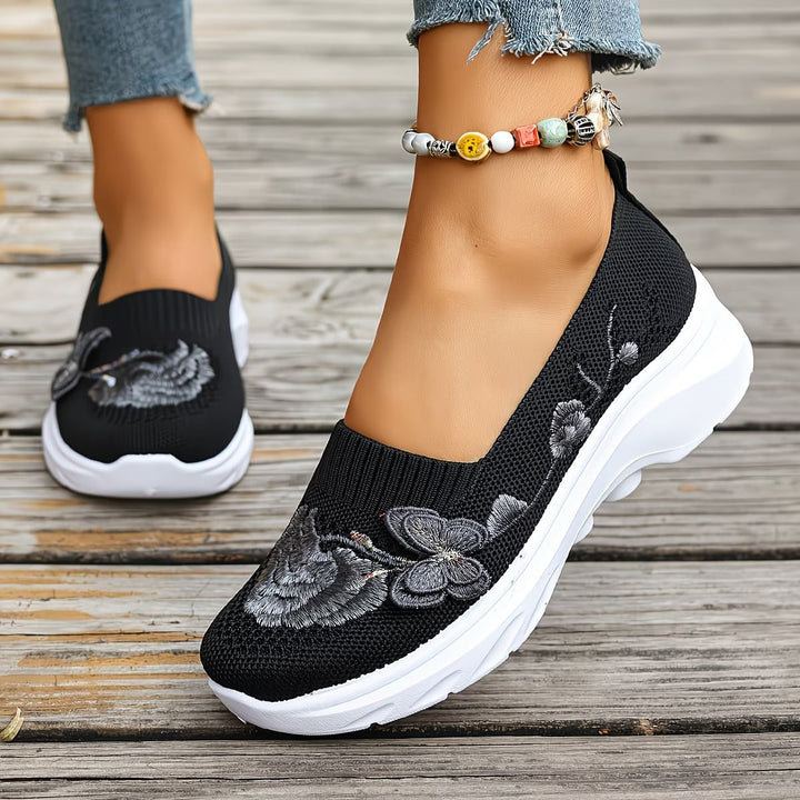 Claire | Stylish Cushioned Orthopedic Shoes with Floral Detail