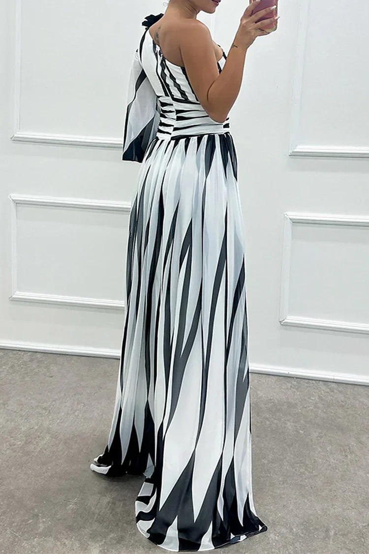 Eden | Chic Striped One Shoulder Maxi Races Dresses