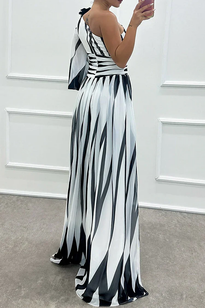 Eden | Chic Striped One Shoulder Maxi Races Dresses
