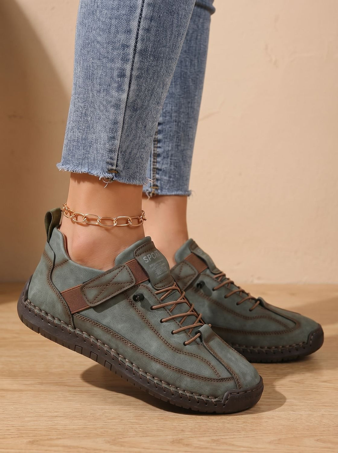 Elodie | Elegant Wide-Fit Orthopedic Slip-On Sneakers