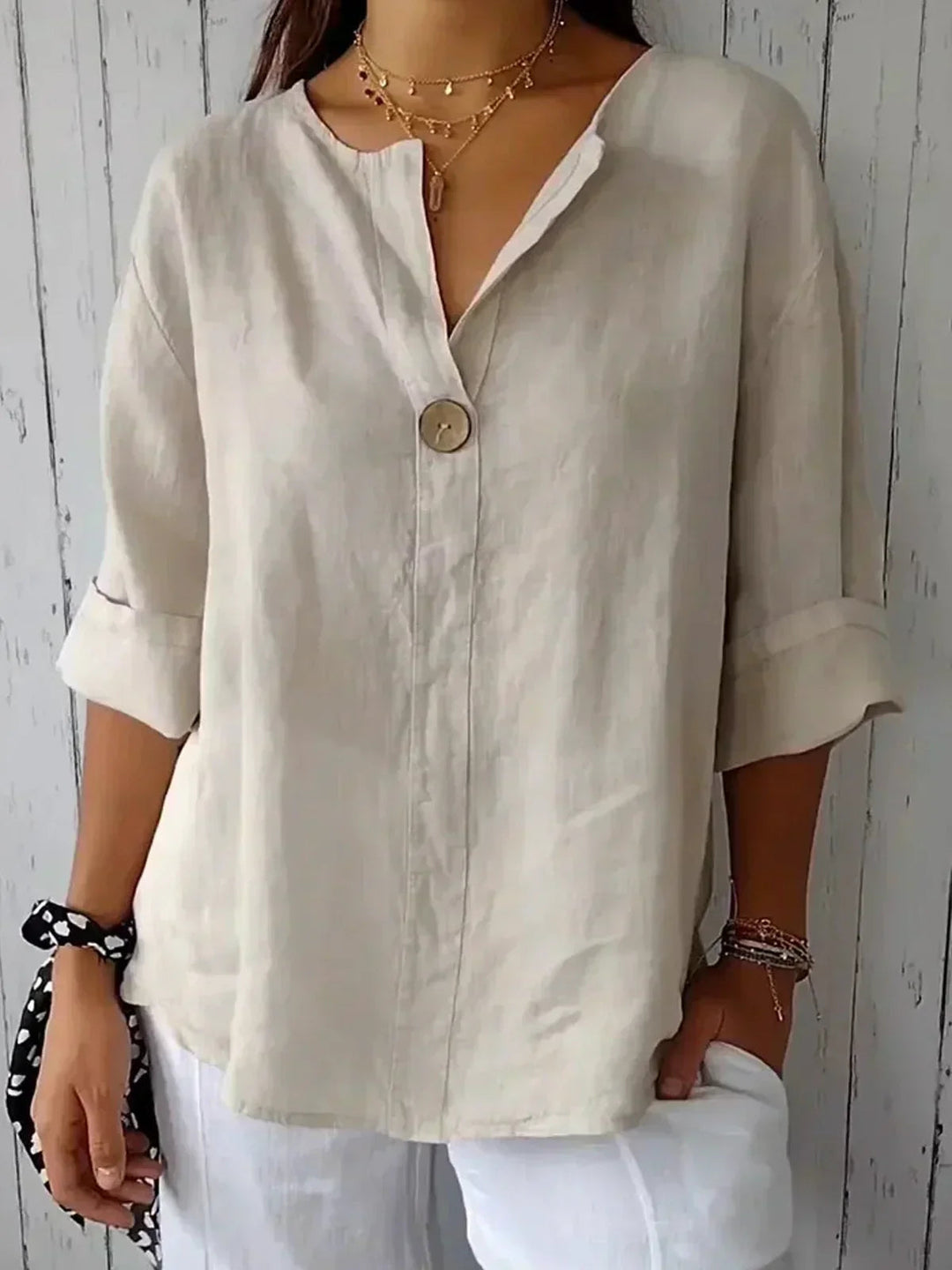 Elodie | Relaxed V-Neck Button Summer Top