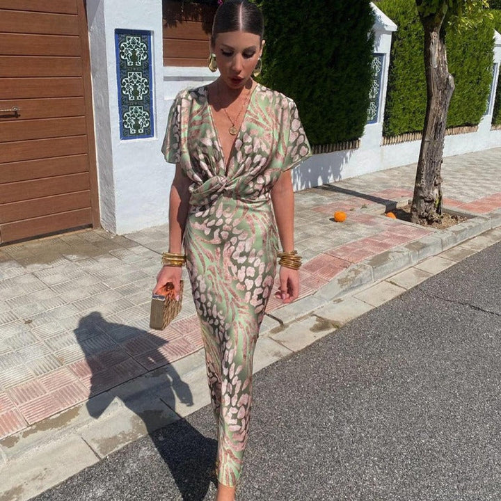 Elsie | Relaxed Twist-Front Races Dress Floral Maxi
