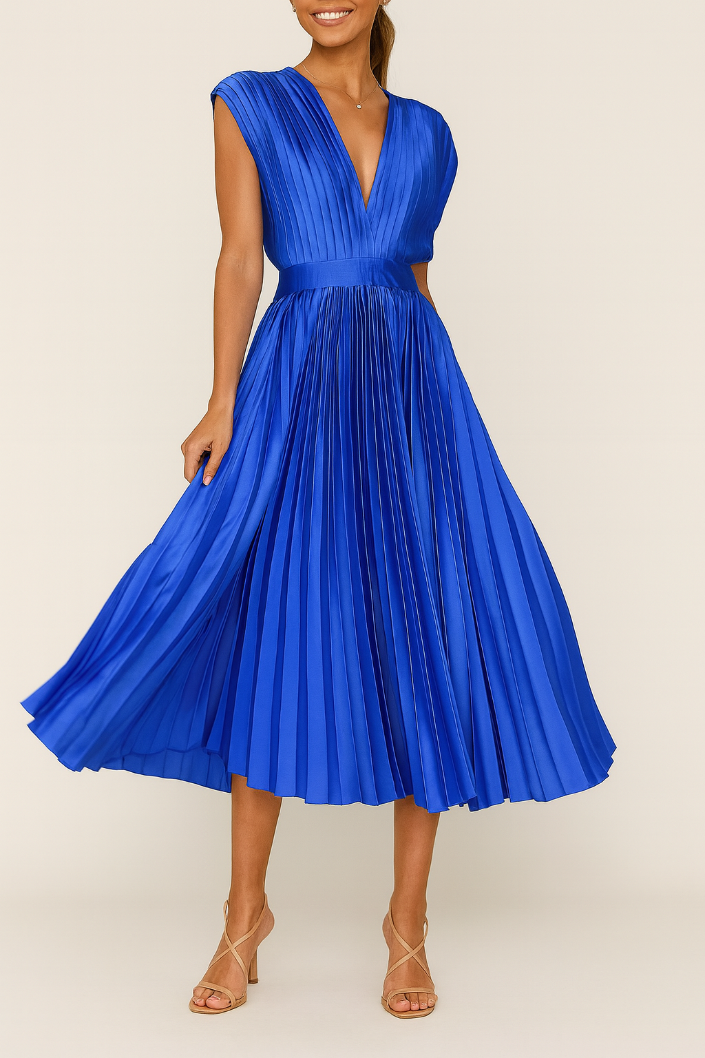 Emma | Relaxed Pleated V-Neck Race Dress
