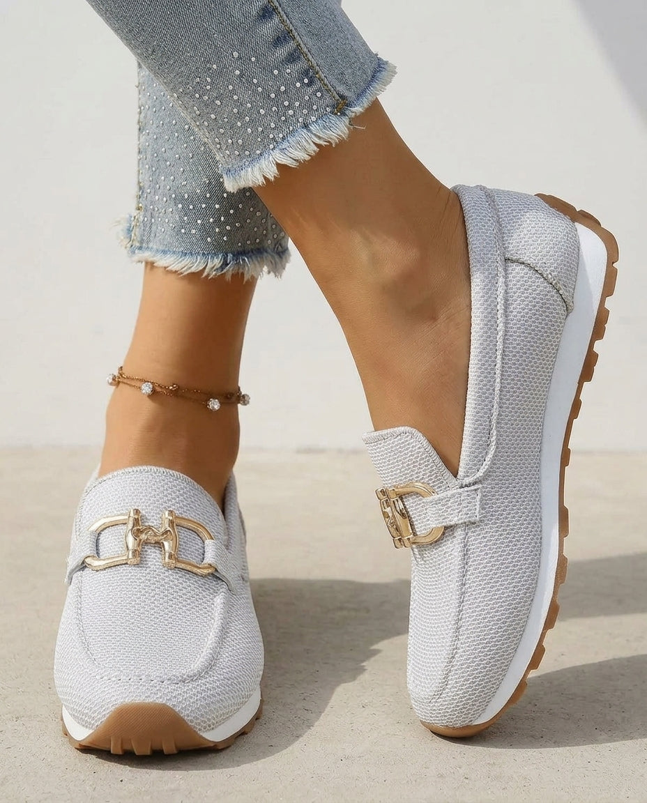 Eva | Timeless Cushioned Orthopedic Shoes with Woven Buckle Detail