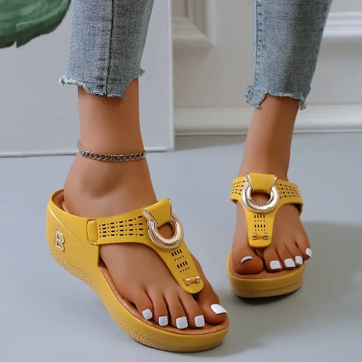 Evelyn | Cosy Wedge Platform Sandals with Thong Strap