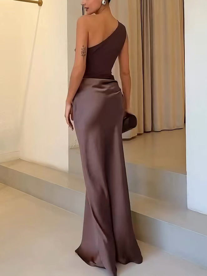 Florence | Effortless Pleated One-Shoulder Maxi Races Dresses