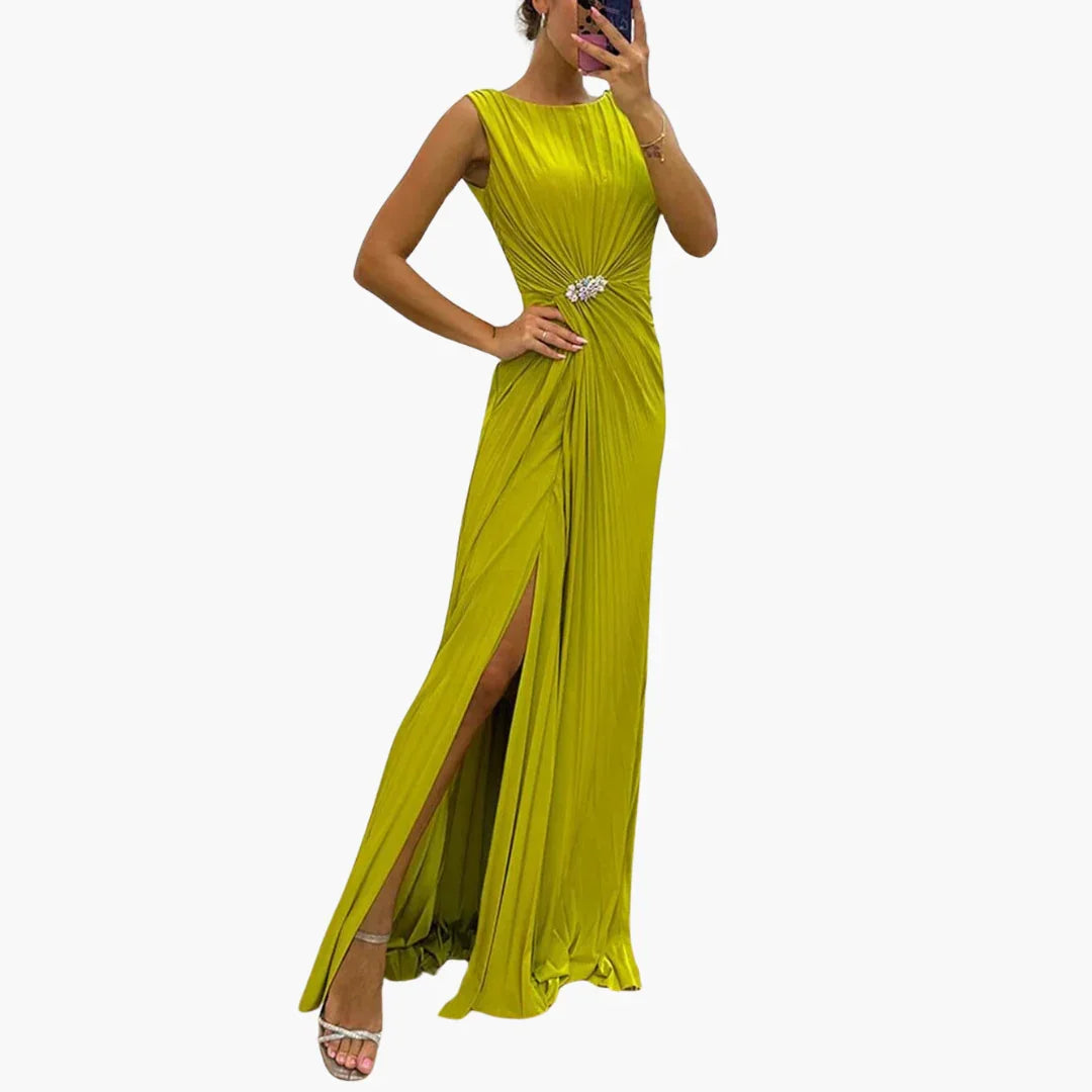 Hallie | Cosy Pleated Side Slit Formal Dress