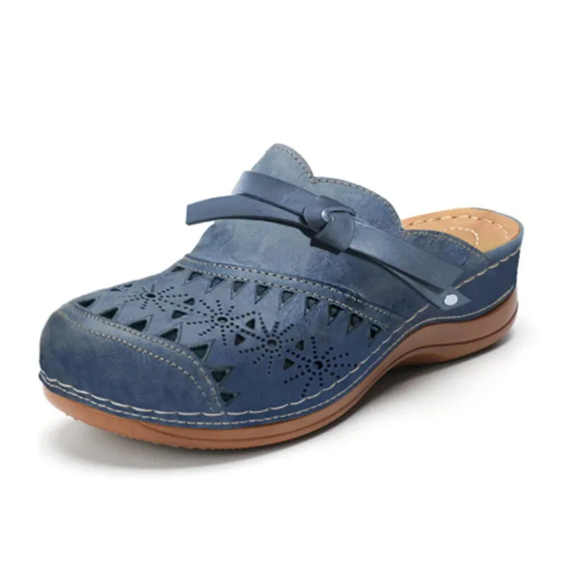 Heidi | Refined Orthopedic Clog Sandals with Cut-Out Detail