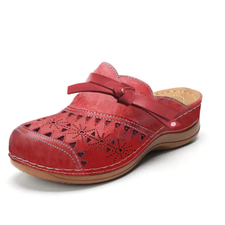 Heidi | Refined Orthopedic Clog Sandals with Cut-Out Detail