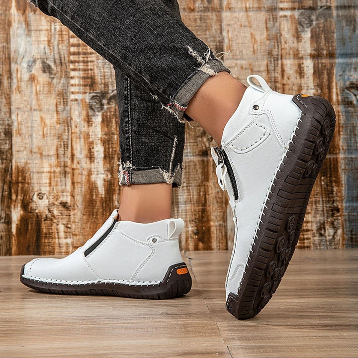 Henry | Relaxed Stitched Ankle Orthopedic Shoes with Side Zip