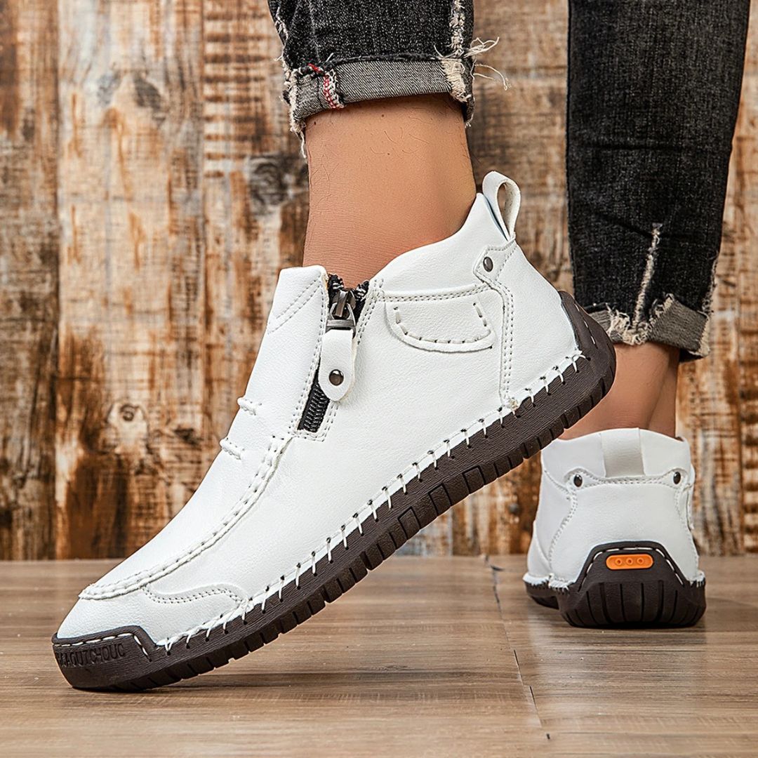 Henry | Relaxed Stitched Ankle Orthopedic Shoes with Side Zip