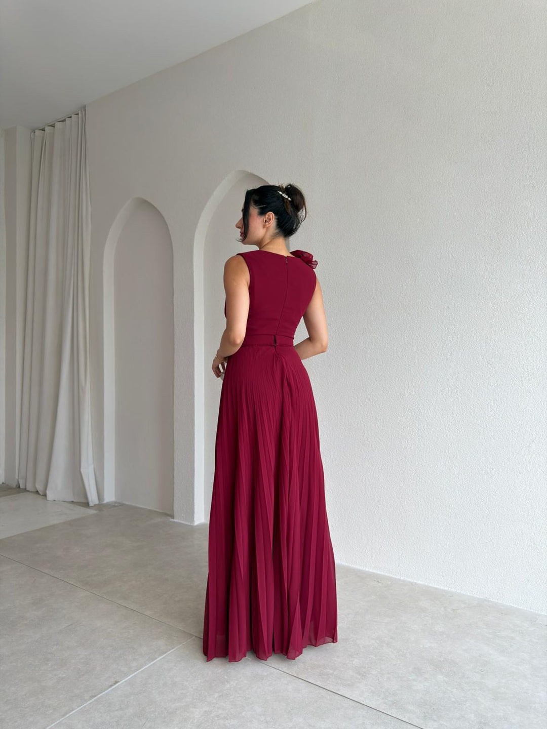 Imogen | Graceful Pleated Floral Appliqué Cocktail Dress