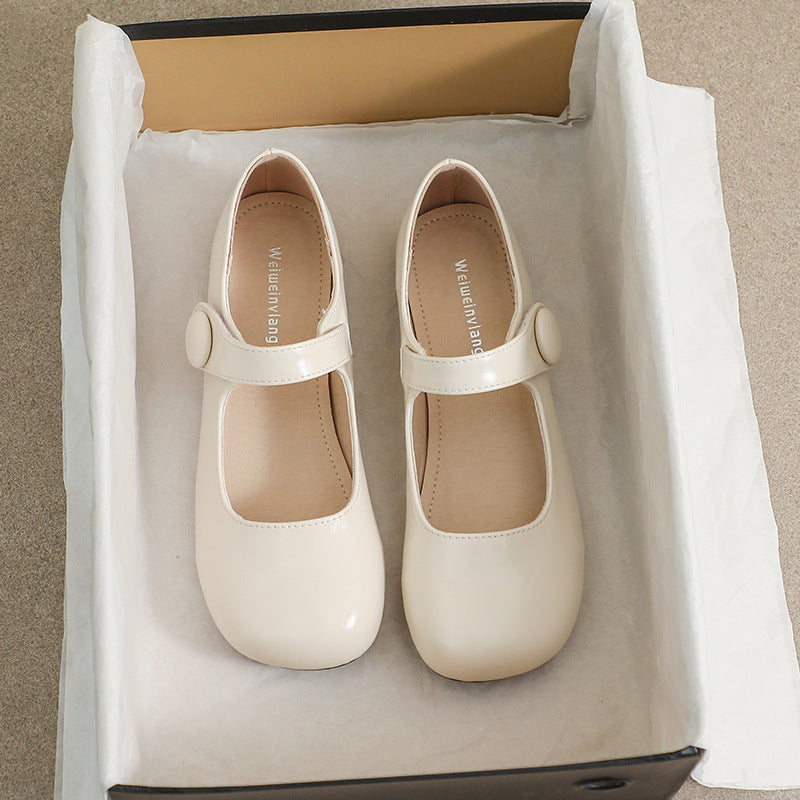 Isabelle | Graceful Round Toe Mary Jane Flats with Adjustable Strap