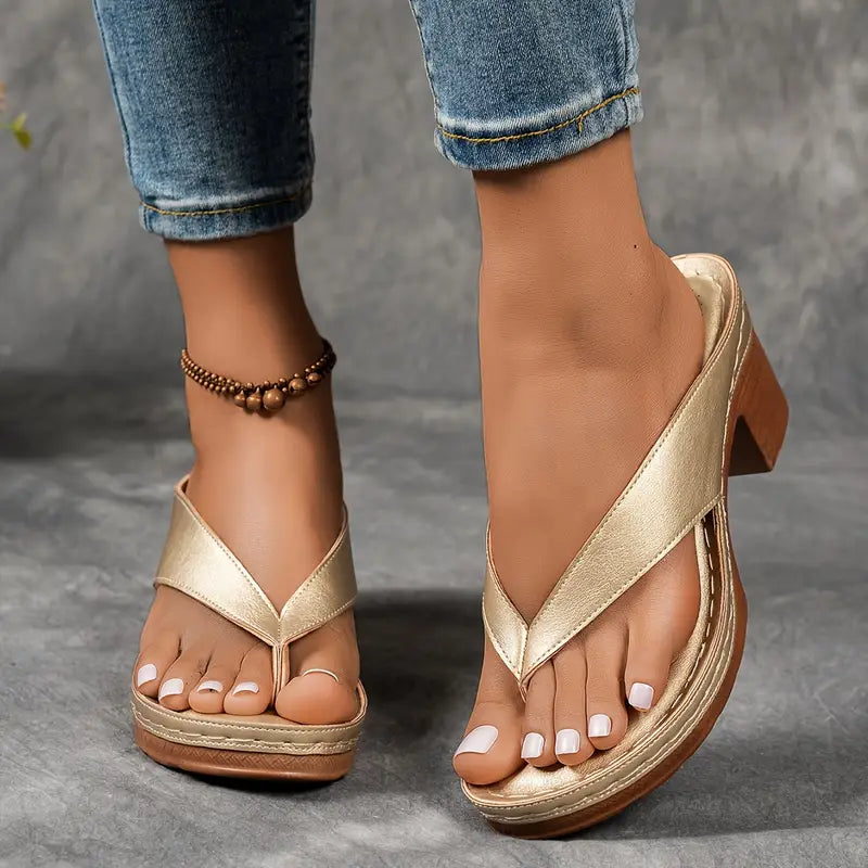 Lainey | Classic Platform Sandals with Wedge Heel Flip Flop Strap