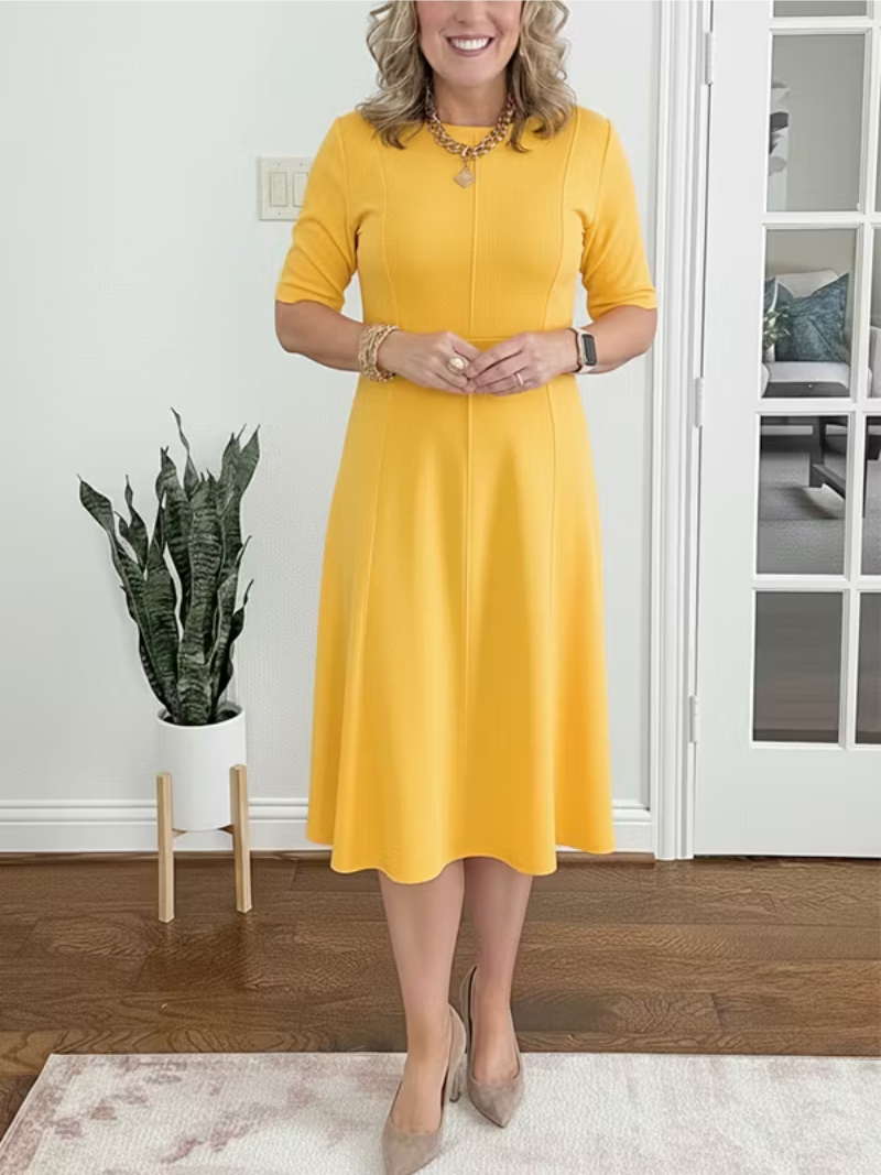 Layla | Chic Fit-and-Flare Midi Cocktail Dress