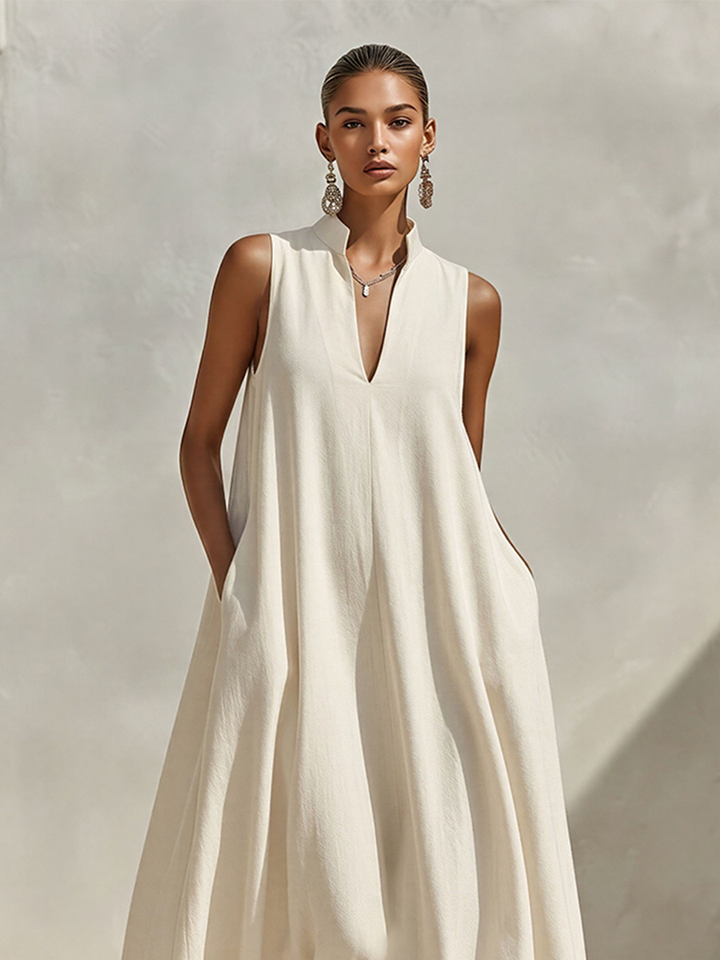 Layla | Polished Sleeveless V-Neck Maxi Linen Dress