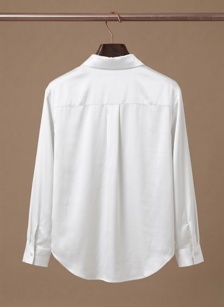 Layla | Refined Satin-Look Button-Up Blouse