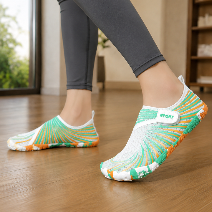 Lola | Cosy Five-Toe Water Shoes for Beach and Swim