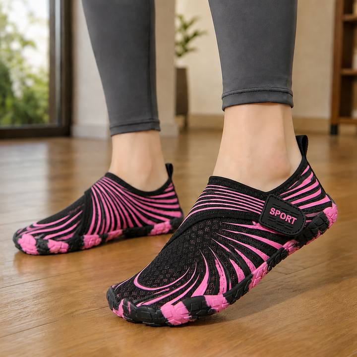Lola | Cosy Five-Toe Water Shoes for Beach and Swim
