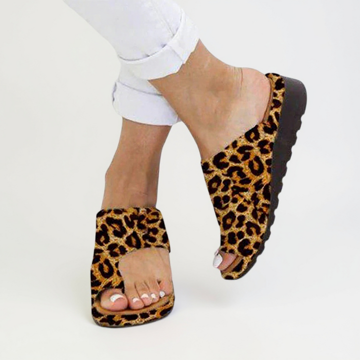 Lottie | Graceful Orthopedic Shoes Bunion Corrector Sandals