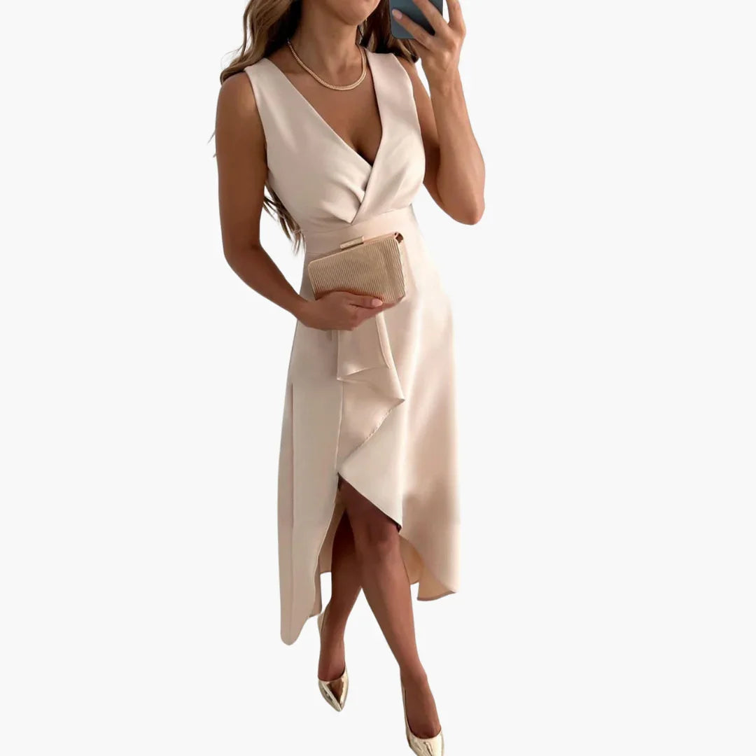 Lucy | Relaxed Wrap V-Neck Midi Races Dress