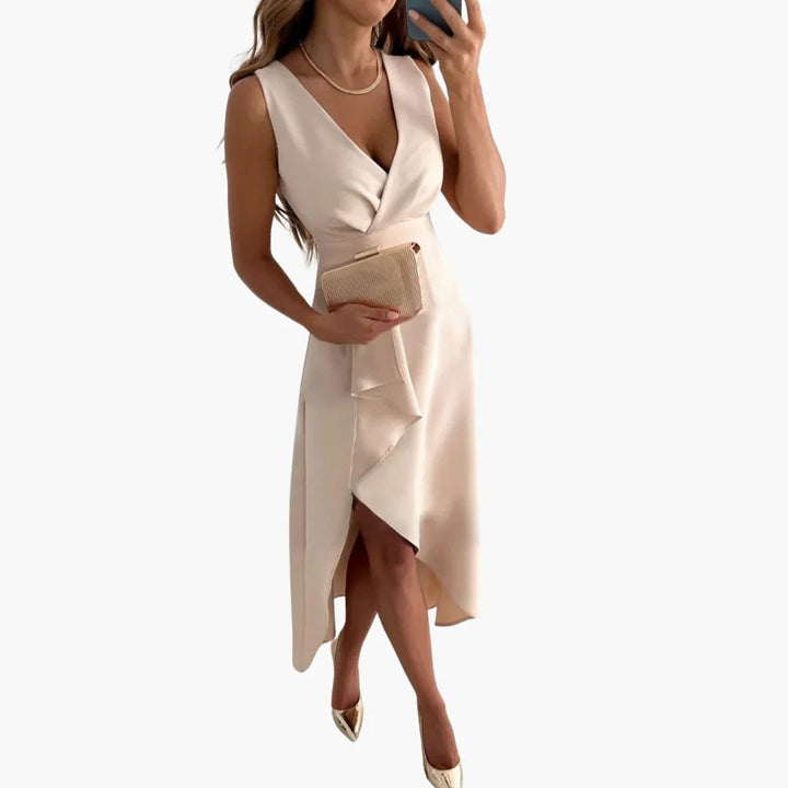 Lucy | Relaxed Wrap V-Neck Midi Races Dress