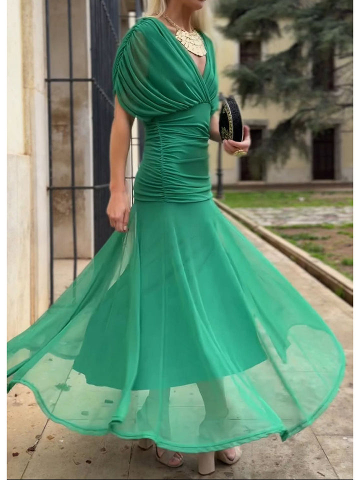 Lyla | Stylish Ruched V-Neck Midi Party Dress