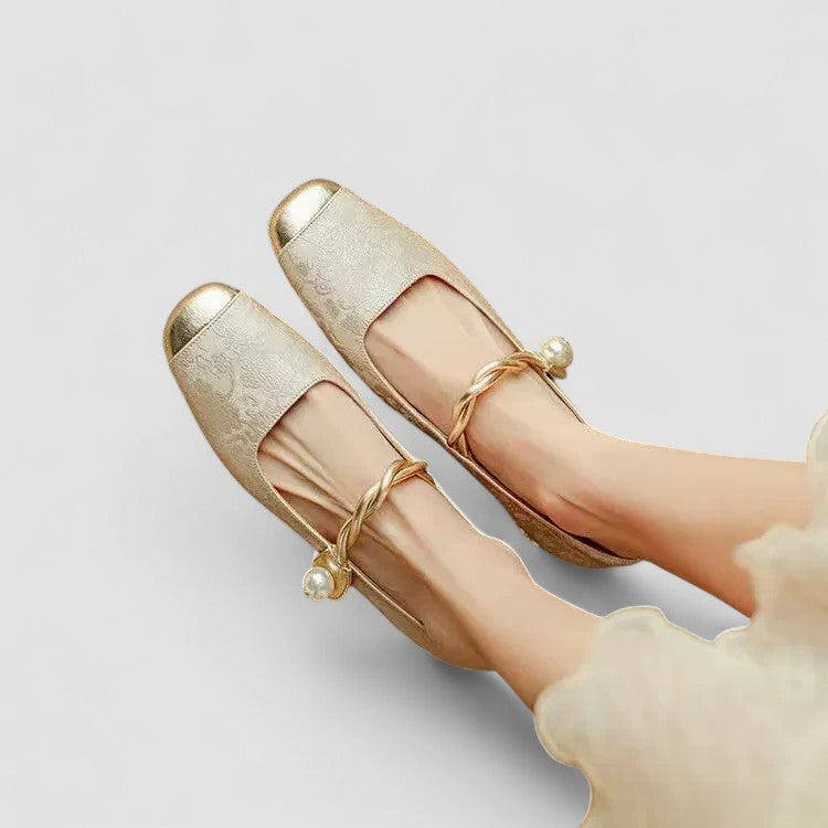 Maggie | Chic Embroidered Block Heel Mary Jane Shoes