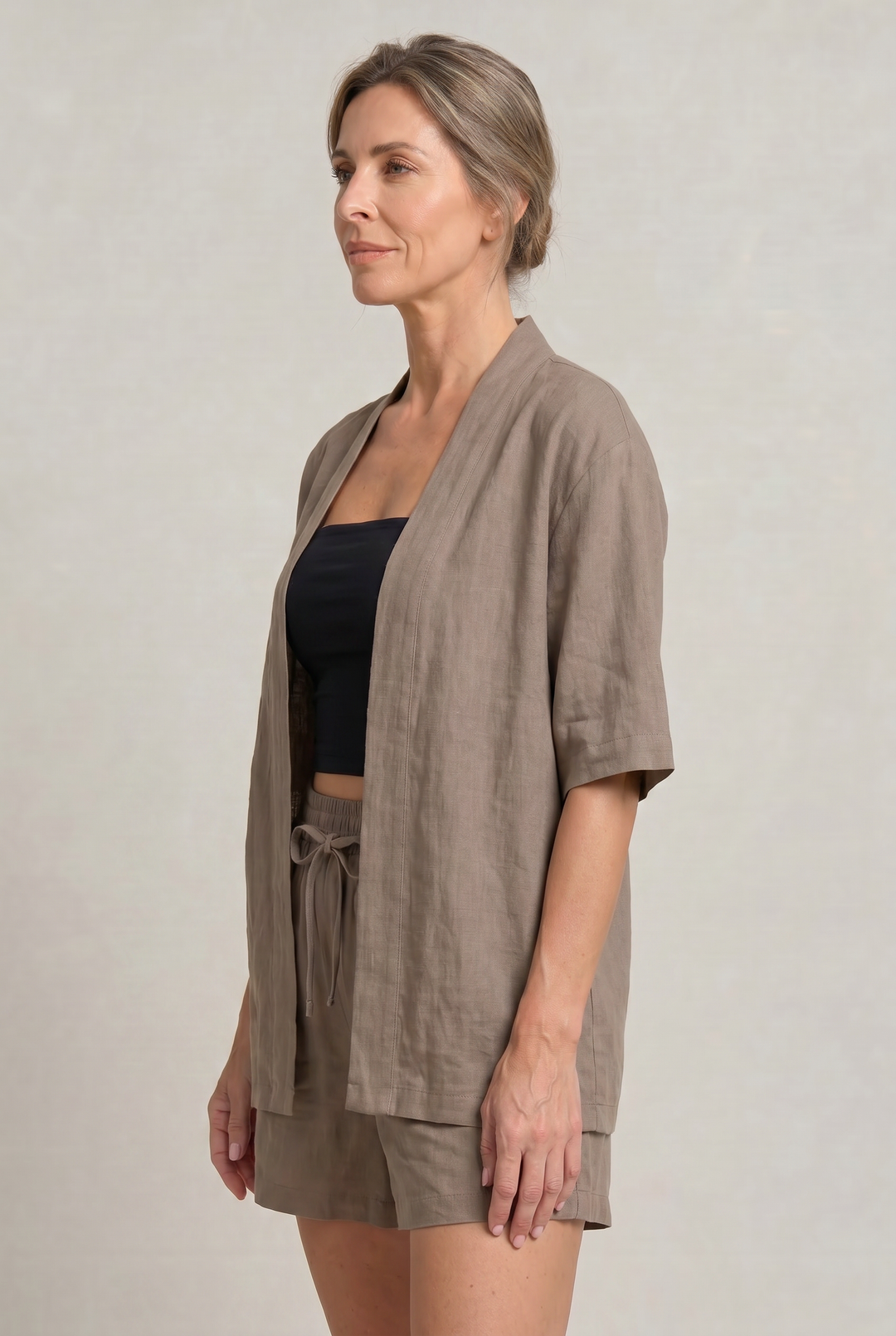 Margot | Chic Linen Shorts & Cardigan Two Piece Set