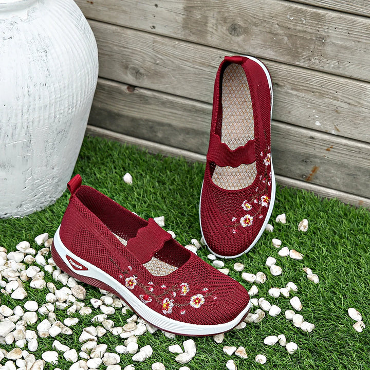Matilda | Effortless Floral Embroidered Slip-On Orthopedic Shoes