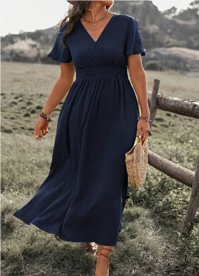 Poppy | Cosy Twist-Waist V-Neck Midi Dress