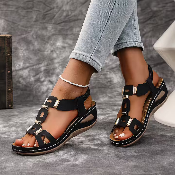 Poppy | Graceful Platform Sandals with Ankle Strap Detail
