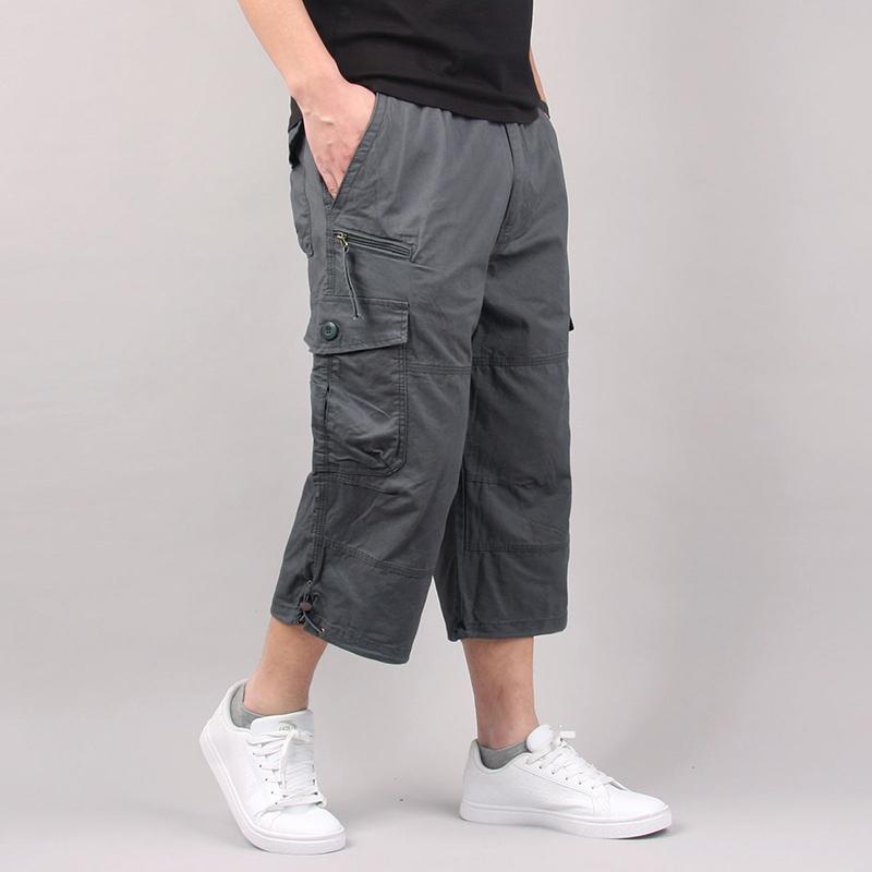 River | Chic Utility Cargo Shorts with Multi-Pocket Detail