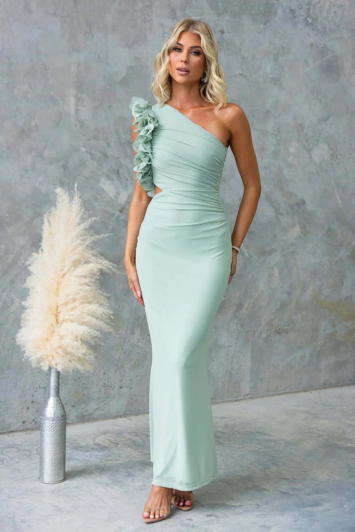 Savannah | Chic Ruffle One-Shoulder Races Dress