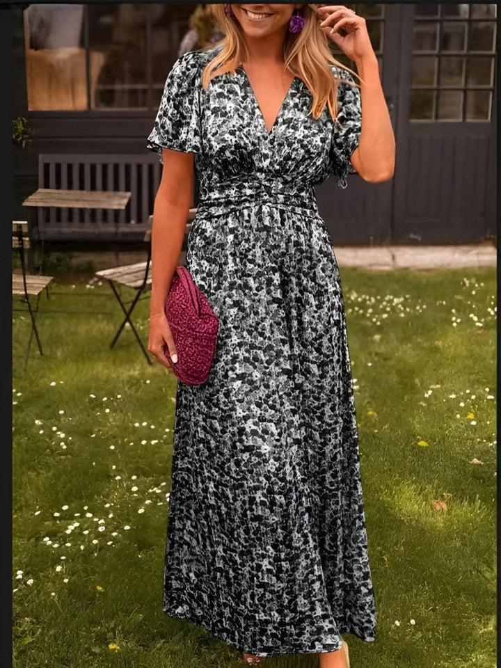 Scarlett | Relaxed Floral Pleated V-Neck Cocktail Maxi Dress