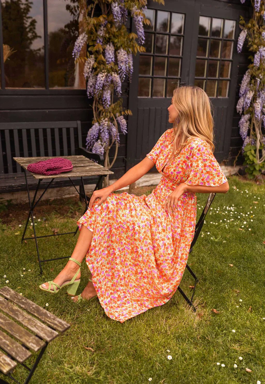 Scarlett | Relaxed Floral Pleated V-Neck Cocktail Maxi Dress