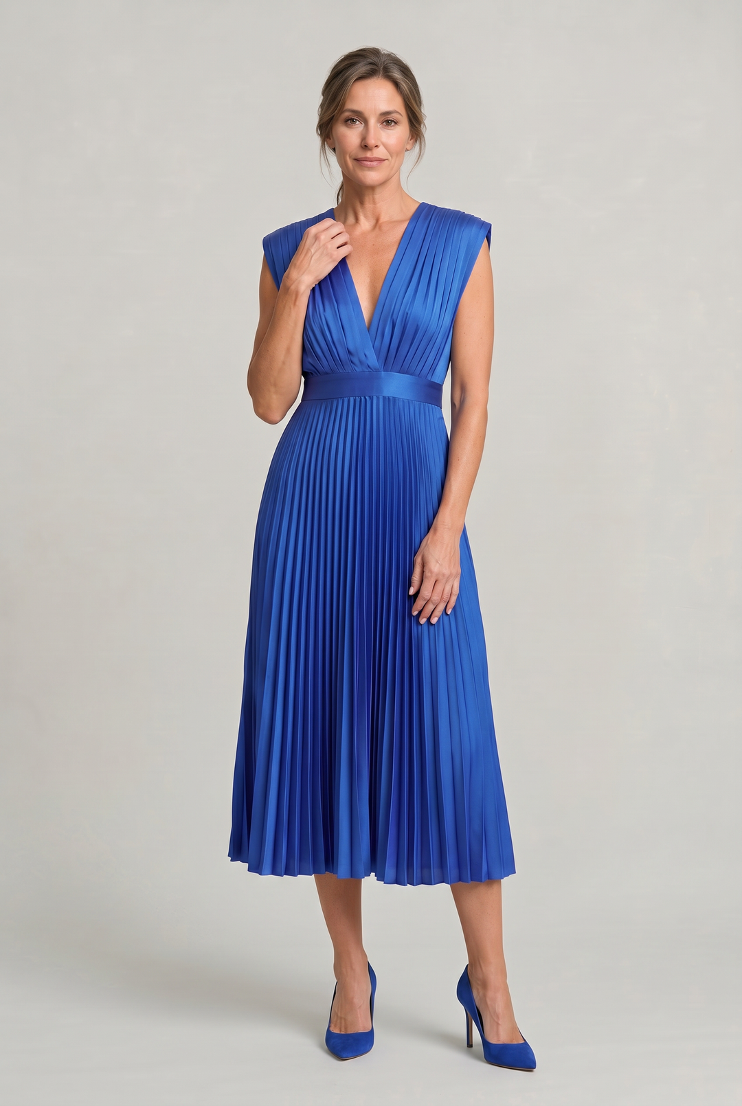 Sienna | Polished Pleated V-Neck Midi Races Dresses