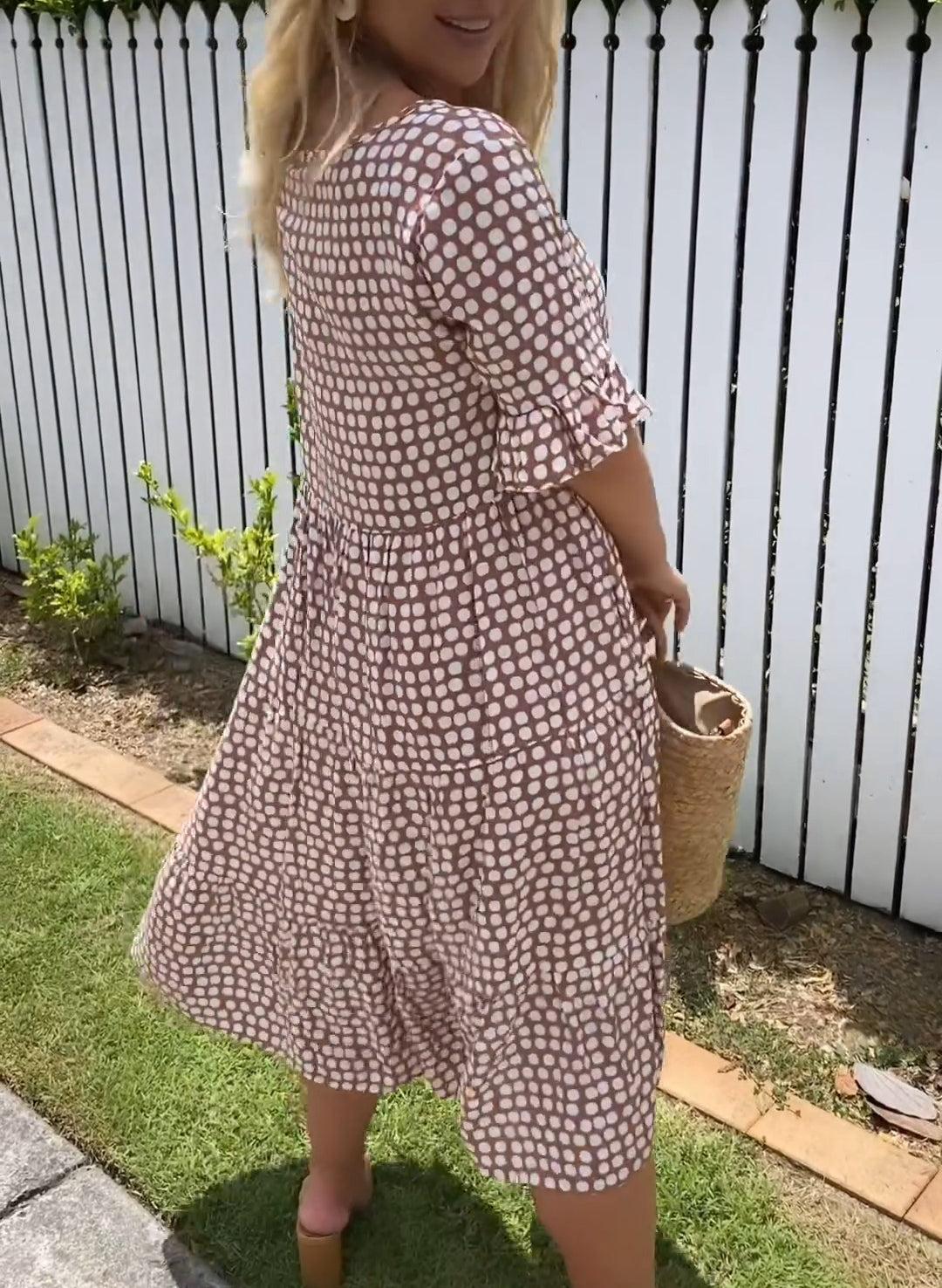 Summer | Relaxed Polka Dot Tiered Midi Linen Dress