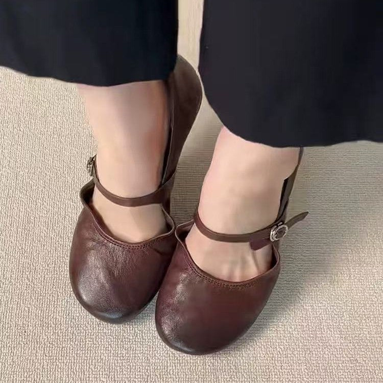 Willow | Chic Round Toe Mary Jane Flats with Adjustable Strap
