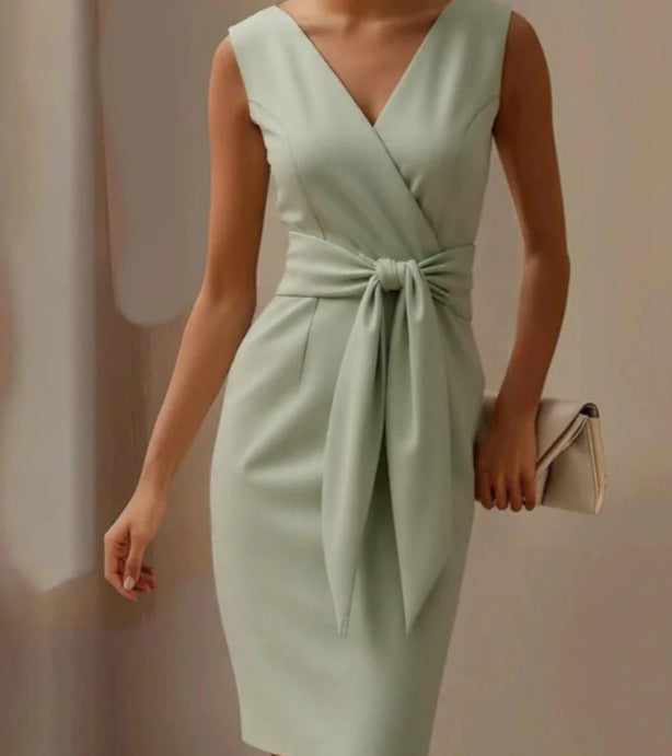 Zara | Elegant Bow Detail Midi Sheath Race Dress